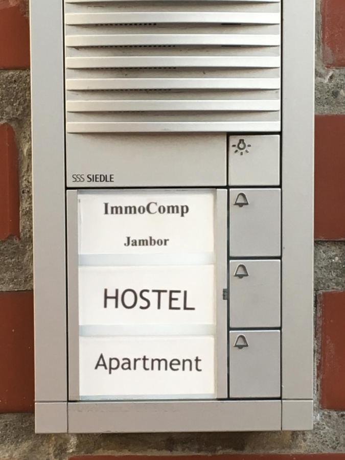 Auberge de jeunesse Dormitorium Kaarst Wohnraum Auf Zeit Extérieur photo